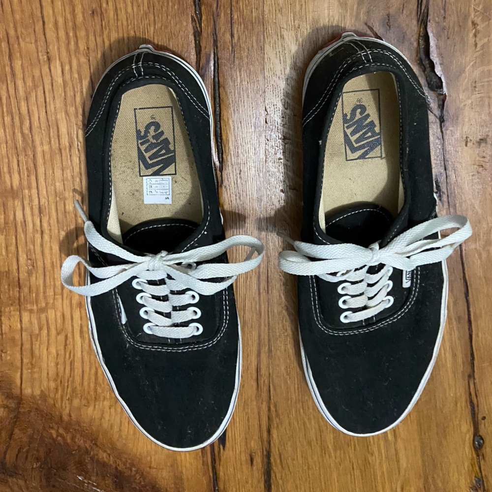 Converse Black Sneakers, Classic Design, Perfect Wardrobe Basic, Size 10